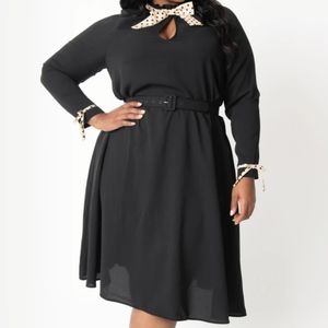 1950s Style Black & Tan fitted High Neck Vandella